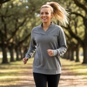 Athleta clarity‎ V Sweater size S Oversized